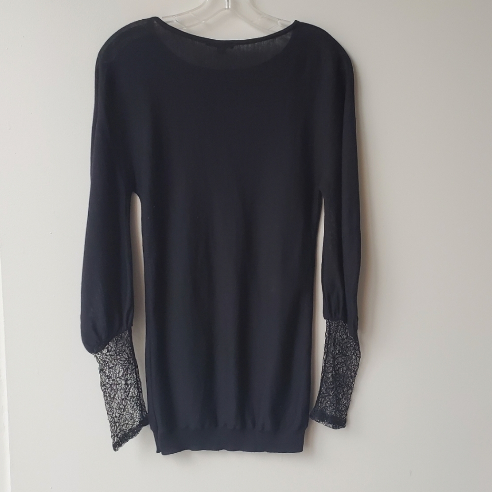 Sisley Lace Long Sleeve Top - Picture 8 of 11